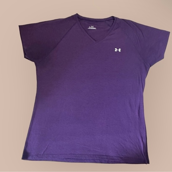 UNDER ARMOUR shirt - Picture 1 of 5